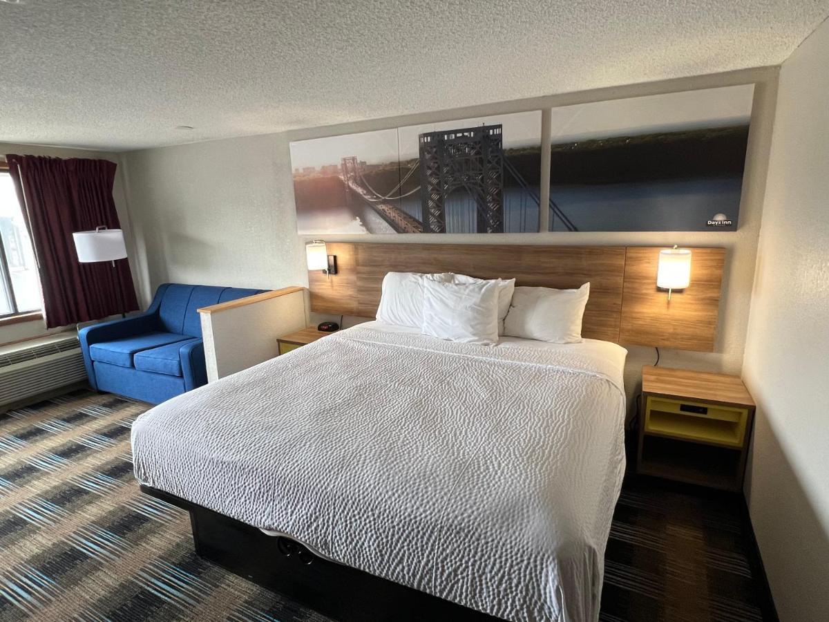 Days-Inn By Wyndham Liverpool-Syracuse Bagian luar foto